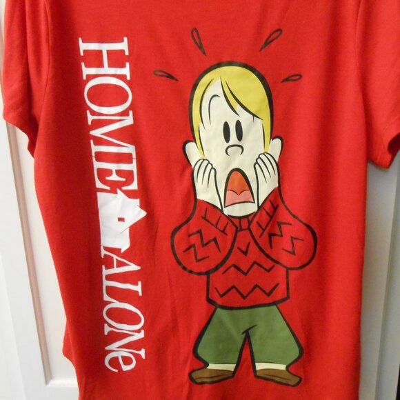 Home Alone Tee - Picture 2 of 3